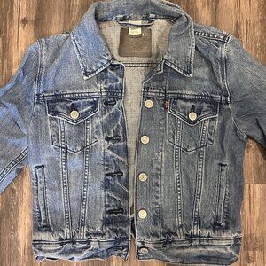 Levi's Women's Cropped Denim Jacket